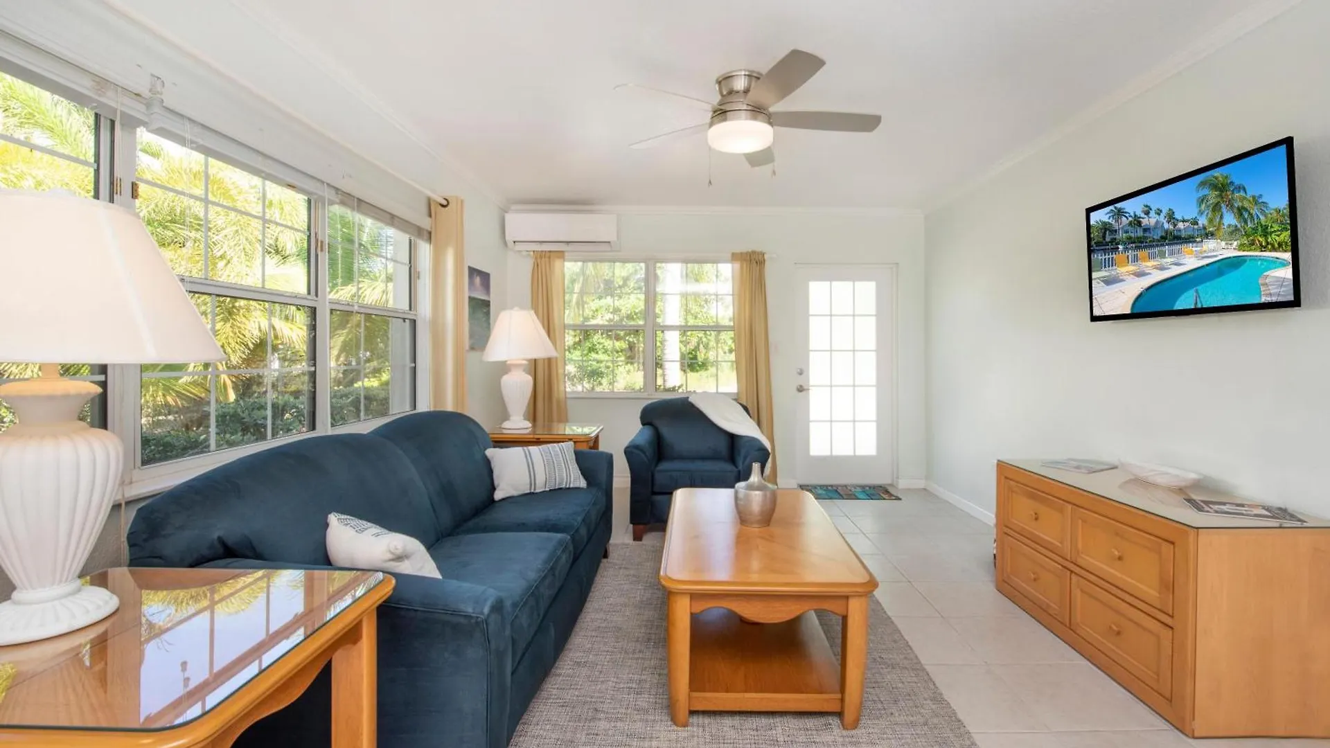 Holiday home Snug Harbour View Condo #6 George Town